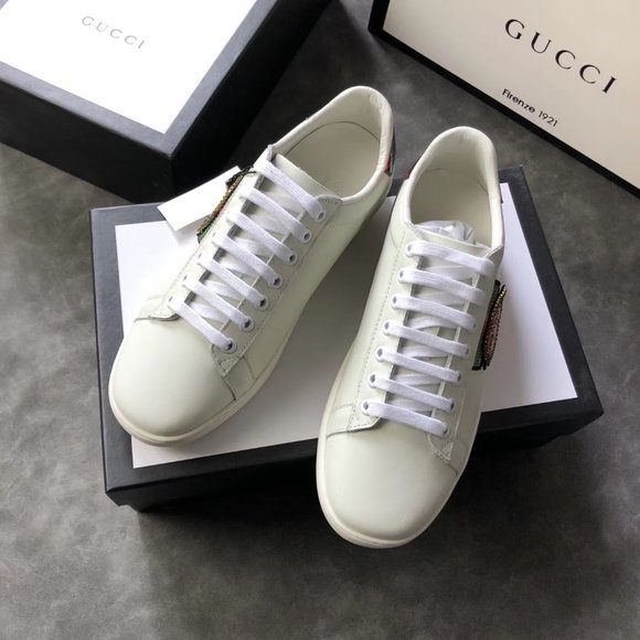 NEWGucci leather casual shoes for women